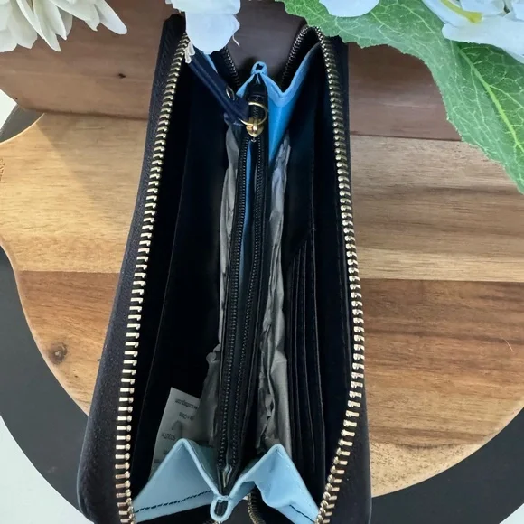 Scout Wallet - Picture 2 of 5